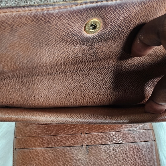 AUTHENTIC Louis Vuitton Portefeuille International Brown Monogram long wallet - Picture 9 of 13